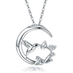 Collar con Colgante de Colibrí y Gloría de la Mañana en Forma de Media Luna, Joyería con Dije Floral de Pájaro - Product Image 1