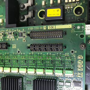 Amplificateur servo FANUC A06B-6107-H004, opérateur FANUC R-J3IC, robots R-30ia - Product Image 4