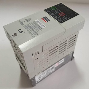 อินเวอร์เตอร์ Ls Electric Starvert I7 ขนาด 0.75-75 กิโลวัตต์ 3 เฟส 200-480 โวลต์ แรงบิดสูง ประสิทธิภาพสูง ควบคุมได้อย่างแม่นยำ - Product Image 2