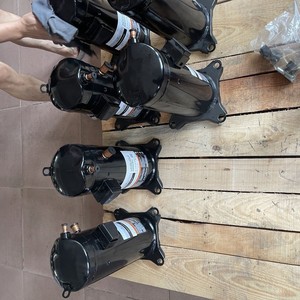คอมเพรสเซอร์แบบสโครล Copeland รุ่น ZP54KUE-TFM-52E 5 แรงม้า ใช้สารทำความเย็น R410A สำหรับงานอุตสาหกรรม - Product Image 3