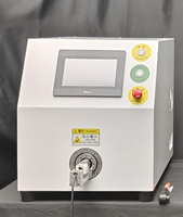 Máquina de corredor de tuercas de doble estación Máquina automática de torsión y sujeción de tuercas con servomotor de CA Anti-atasco