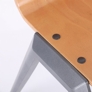 Silla de Conferencia Henmei, Color Madera Natural, Polietileno de Alta Densidad, para Uso en Oficina - Product Image 1