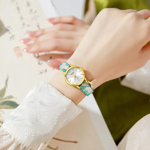 Reloj de Cuarzo para Mujer de Alta Gama, Estilo Oriental, Diseño de Nicho, Elegante Inspiración China, Lujo Ligero, Fábrica Personalizada - Product Image 5