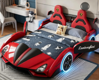 Lit moderne écologique et confortable avec rangement lumineux, lit multifonctionnel en forme de voiture de course pour la chambre des garçons