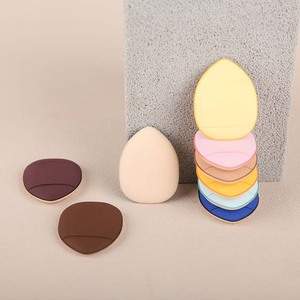 Mini Esponja de Maquillaje Húmeda/Seca con Logotipo Personalizado, Libre de Látex, para Base y Corrector - Product Image 2