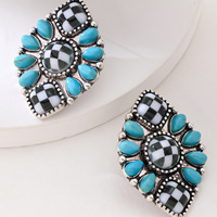 Boucles d'oreilles turquoise style occidental à motif damier pour elle, forme diamant noir et blanc avec clous turquoise