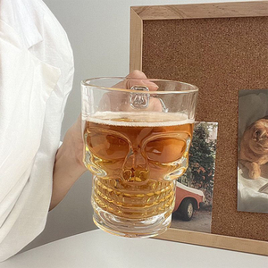 卸売りトレンドのスカルヘッド500ml鉛フリーガラス重壁ウイスキービールコーヒーグラスカップマグハンドル付き - Product Image 1