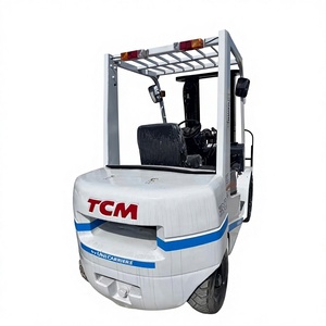 TCM <b>used</b> 3 tons fd30 with 3 stages/triple masts diesel engine lifter - Product Image 1
