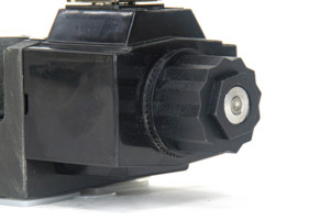 Solénoïde hydraulique DSG-02-3C2/24/02-3C4/3C6 à action directe, commande à réponse rapide, à usage humide - Product Image 5