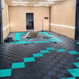 Nhà máy có trình độ hàng đầu trực tiếp không trượt lồng vào nhau <span class=keywords><strong>PVC</strong></span> gạch lát sàn nhà để xe sàn <span class=keywords><strong>Mat</strong></span> cho rửa xe chi tiết cửa hàng - Product Image 2