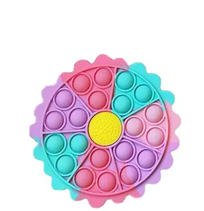 Sac à main rond en silicone motif donut arc-en-ciel, jouet sensoriel Push It, sac à dos anti-stress - Product Image 6