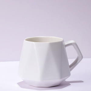 Nueva <span class=keywords><strong>Taza</strong></span> de Café de Cerámica con Forma de Diamante y Logotipo Personalizado Estilo Nórdico, con Cuchara y Caja de Regalo - Product Image 2