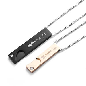 Dropshipping Pendentif barre en acier inoxydable en forme de cœur gravé au laser avec le nom de sa reine et de son roi Collier de couple personnalisé - Product Image 4