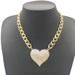 Cadena de 12mm de espesor, colgante grande en forma de corazón, collar brillante, aleación de Zinc, joyería de pareja respetuosa con el medio ambiente