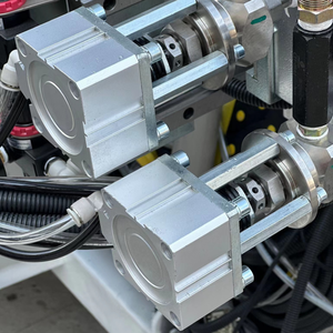 เครื่องซีลกระจกฉนวนอัตโนมัติ CNC PLC มอเตอร์ ระดับหุ่นยนต์ 380V 50HZ 3P รับประกัน 1 ปี ใช้งานง่าย สายการผลิต - Product Image 2