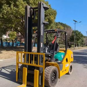 Montacargas HELI Usado de 5 Toneladas, Montacargas Diésel Komatsu Japonés FD50-17, Montacargas TCM/Mitsubishi de 5 Toneladas de Segunda Mano - Product Image 3