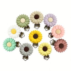 Cuentas de crisantemo para dentición de bebé sin BPA, cadena de chupete DIY, forma de flor, Clip de chupete de silicona, dibujos animados, 10 colores - Product Image 1