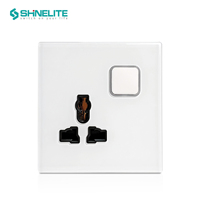 Interruptor de luz táctil de 13A y 1 toma, con panel de cristal y plástico, personalizable, precio de fábrica con 15 años de experiencia, para Reino Unido.