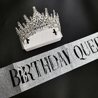 Kit YACHEN pour Anniversaire Adulte : Écharpe Métallique pour Fille et Couronne en Strass – Décorations et Cadeaux de Fête