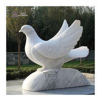 Ornement de jardin Statue d'oiseau en pierre Sculpture de colombe en marbre Fabricant