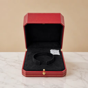 Estuche Rectangular Rojo para Reloj, Caja de Cuero Sintético con Interior de Gamuza Sintética, Cierre a Presión, Almacenamiento Protector para Relojes de Lujo - Product Image 3