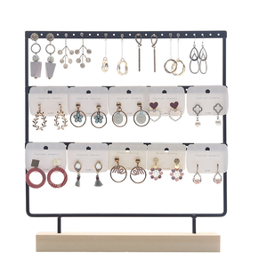 Présentoir à bijoux, emballage pour bijoux, présentoir en métal et bois pour boucles d'oreilles, plateaux de présentation de bijoux, organisateur de rangement de taille personnalisée - Product Image 1
