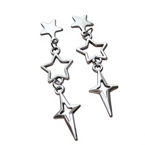 ต่างหูรูปดาวเงิน 925 น่ารัก ใส่ได้ทุกวัน เครื่องประดับสำหรับทุกเพศ - Product Image 1