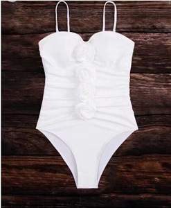 TW blanco 3D Flor de una pieza traje de baño trajes de baño mujeres novia Bandeau traje de baño - Product Image 2