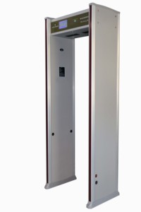 เครื่องตรวจจับโลหะแบบเดินผ่าน KMS ความไวสูง 18 โซน พร้อมจอ LCD สำหรับตรวจ<span class=keywords><strong>สอบ</strong></span>ในเรือนจำ สถานที่พิจารณาคดี และความปลอดภัยสาธารณะ - Product Image 2