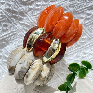 Wholesale Retro and Exaggerated <strong>Large</strong> <strong>Bead</strong> Elegant Women's Jewelry Resin Marble Elastic Oval Beaded Acrylic <strong>Bracelet</strong> - Product Image 2