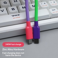 Câble de données en alliage de zinc et silicone liquide 240W / Connecteurs Type-C Coque en cuivre étamé 5mm Charge ultra rapide - Vente directe usine