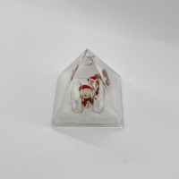 Presse-papiers et support de stylo en acrylique en forme de pyramide, avec effet de neige liquide, d'eau, d'huile, de bulles, de liqueur et de paillettes