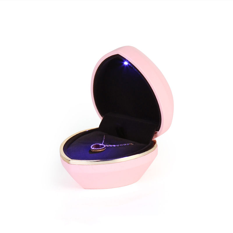 Boîte pendentif rose