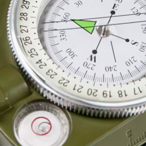 Boussole de navigation en métal pliable DF MC-9, boussole directionnelle durable pour la randonnée en plein air - Product Image 2