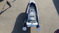 Bateau pneumatique semi-rigide de luxe CE 520, coque rigide en fibre de verre, coque en V profond, Orca Hypalon PVC, à vendre