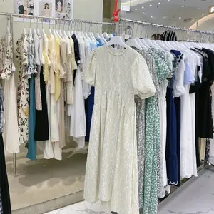 Yaz ucuz çeşitli butik kadın elbiseleri toptan eski giysiler toptan