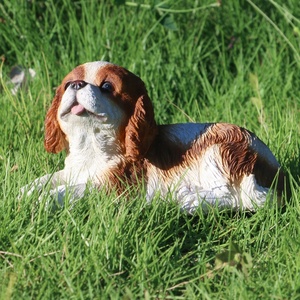 En gros réaliste mignon charles <span class=keywords><strong>chien</strong></span> figurine résine ornement de jardin sculpture en fibre de verre <span class=keywords><strong>chien</strong></span> % - Product Image 3
