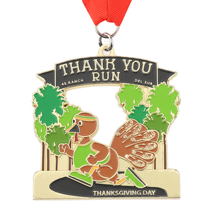 中国工厂可爱雕刻镂空奖牌定制卡通狗标志金属国家狗日奖牌 - Product Image 2