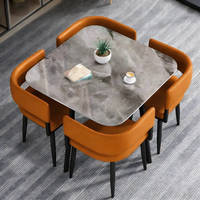 Table à manger carrée en métal moderne et minimaliste, personnalisable, pour petit appartement, avec chaises, style café