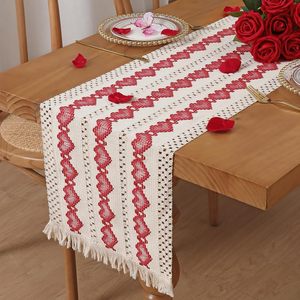 <span class=keywords><strong>Chemin</strong></span> <span class=keywords><strong>de</strong></span> <span class=keywords><strong>table</strong></span> en macramé noir pur, chemins <span class=keywords><strong>de</strong></span> <span class=keywords><strong>table</strong></span> bohèmes avec pompons, chemins <span class=keywords><strong>de</strong></span> <span class=keywords><strong>table</strong></span> en coton tissés à la main, chemins <span class=keywords><strong>de</strong></span> <span class=keywords><strong>table</strong></span> rustiques style ferme - Product Image 2