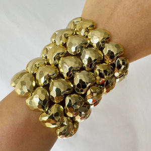 سوار حريمي من الأكريليك مكتنز كبير ، مجوهرات عصرية من Kaimei ، سوار ذهبي ثلاثي الشكل على شكل قلب هندسي CCB - Product Image 2