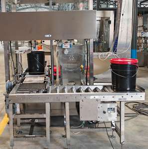 Ponderação Automática 4 Cabeças Servo Motor Jerrycan Máquina De Enchimento <span class=keywords><strong>L</strong></span>íquida Grossa Comestível Cozinha Corn <span class=keywords><strong>Oil</strong></span> Bottling Selagem 18L - Product Image 2