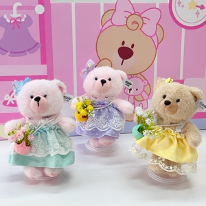 Teddy ISLAND Orsacchiotto di Peluche Rosa con Autorizzazione Globale, con Abito Lolita in Gingham Blu e Accessorio per Capelli con Fiocco - Product Image 5