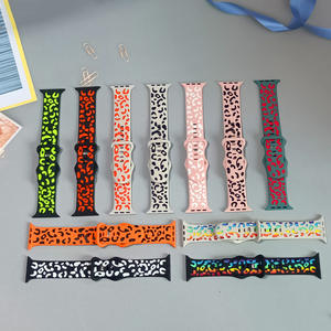 Bracelet de montre en silicone double couche avec logo personnalisé gravé pour <span class=keywords><strong>Apple</strong></span> - Product Image 3