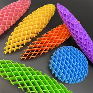 Juguete elástico de gusano de seis lados, juguete novedoso antiestrés, gusano pequeño para aliviar el estrés, artefacto de descompresión, regalo para un amigo - Product Image 5