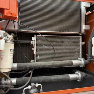 Excavatrice sur chenilles compacte Doosan DX300 d'occasion, poids en ordre de marche de 30 tonnes, capacité de la benne de 1,1 m³ - Product Image 6