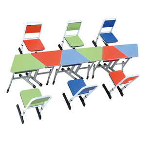 Escritorio y Sillas Escolares Masao Azules, Ajustables en Altura, para Uso en el Aula - Product Image 2