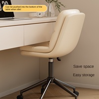 Chaise de bureau informatique en cuir PU, structure en bois, base étoile à cinq branches, simplicité moderne, confortable pour usage prolongé, réglable en hauteur, pour petit atelier
