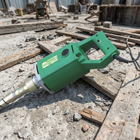AJZN Hocheffizienter Motorbetriebener Betonvibrator 1000W Leistung für Straßenbau Oberflächenarbeiten 220V 10kg 1-Jahres-Garantie