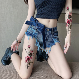 Pegatinas <span class=keywords><strong>de</strong></span> tatuaje impermeables coloridas <span class=keywords><strong>de</strong></span> alta calidad tatuaje <span class=keywords><strong>de</strong></span> pierna <span class=keywords><strong>de</strong></span> cuerpo Sexy flores tatuaje temporal para mujeres - Product Image 4
